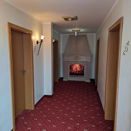 Gasthof Ulrich Meyer Landshut Exterior photo