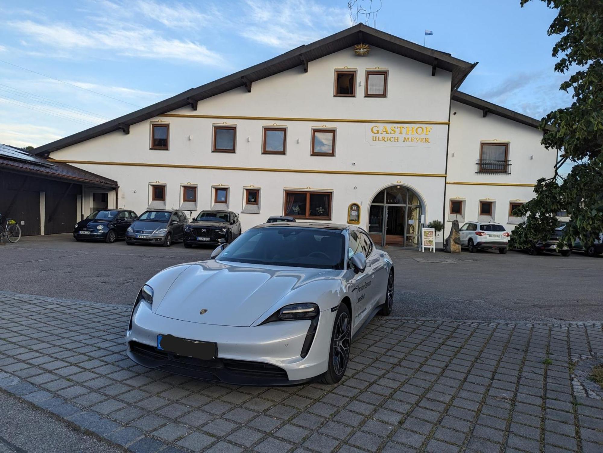 Gasthof Ulrich Meyer Landshut Exterior photo