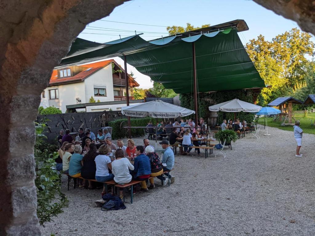 Gasthof Ulrich Meyer Landshut Exterior photo